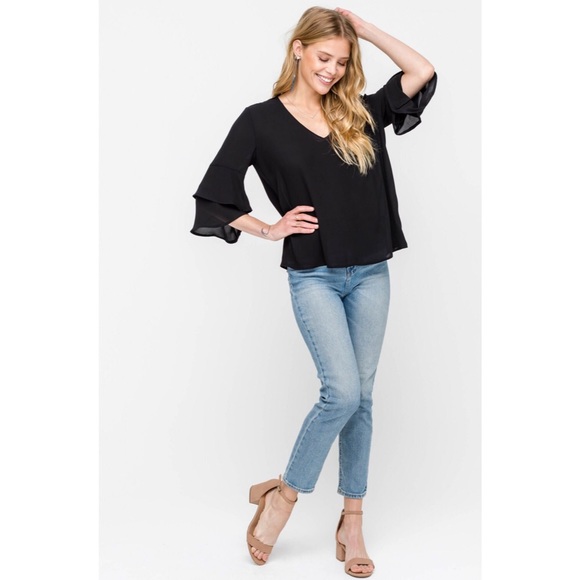 BOUTIQUE CLOSING MAKE AN OFFER - Picture 4 of 4